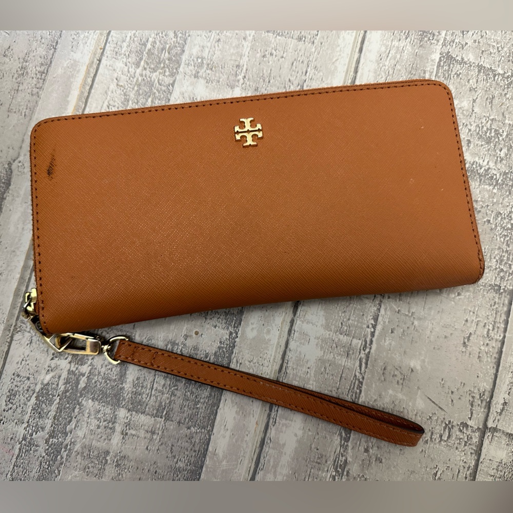 ✨FINAL PRICE✨Tory Burch Large Zippy Wallet with Wristlet- Brown Leather